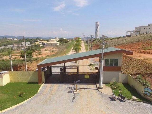 Venda em Loteamento Residencial Parque Lago Dourado - Jacareí